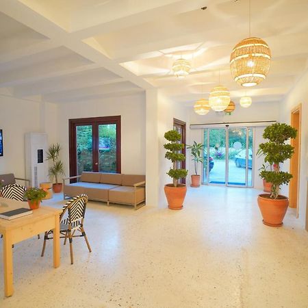 Faros Bodrum Hotel - Special Category Гёльтюрбюку Экстерьер фото